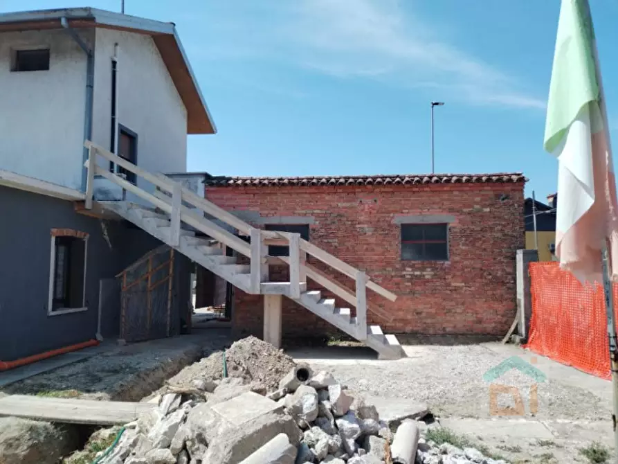 Immagine 17 di Casa bifamiliare in vendita  in via Palmanova 6 a Porpetto
