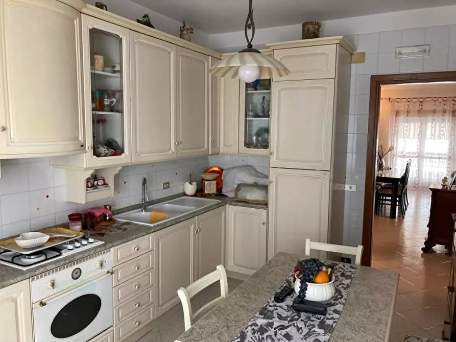 Immagine 4 di Appartamento in vendita  in VIA LUCANIA a Ceglie Messapico