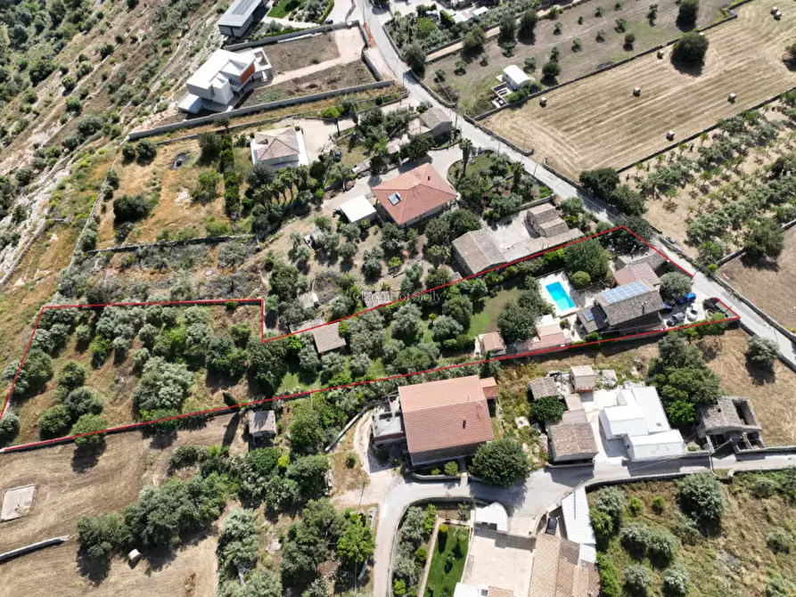 Immagine 6 di Villa in vendita  a Modica