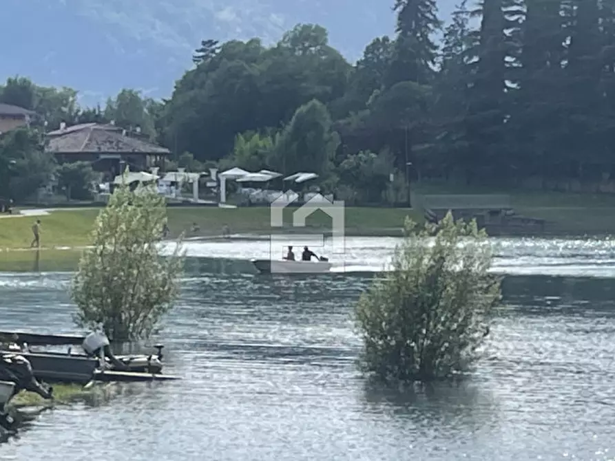 Immagine 4 di Appartamento in vendita  in Via Lungolago Vittoria a Idro