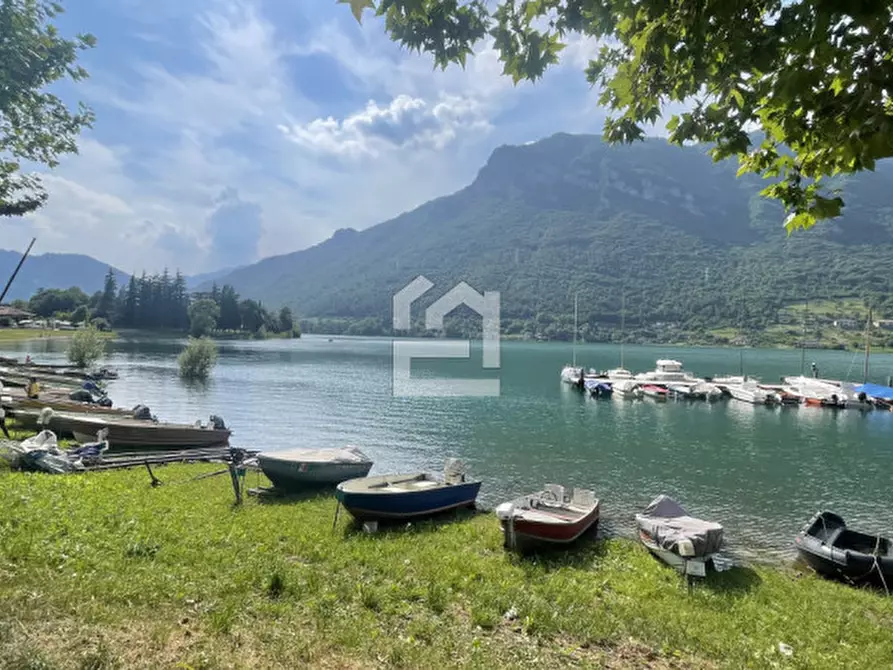 Immagine 6 di Appartamento in vendita  in Via Lungolago Vittoria a Idro