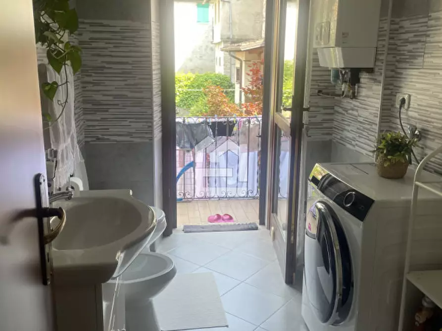 Immagine 19 di Appartamento in vendita  in Via Lungolago Vittoria a Idro