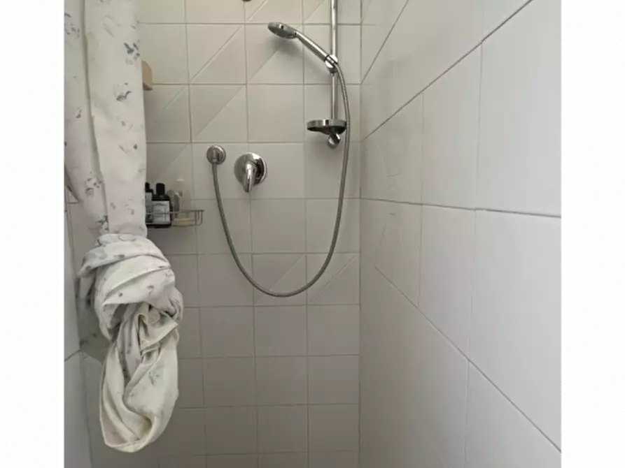 Immagine 13 di Appartamento in vendita  in via verde a Ozzano Dell'emilia