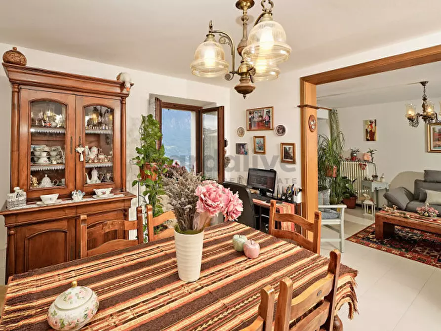 Immagine 5 di Appartamento in vendita  in Via Erta di Ustecchio 20 a Tremosine