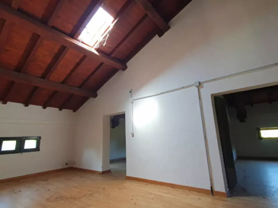 Immagine 22 di Villa in vendita  in VIA SAN MATTEO a Medolla