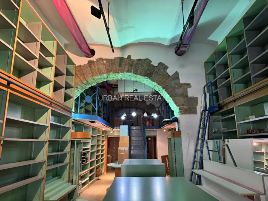 Immagine 18 di Negozio in affitto  in Via Mazzini 44/E a Trieste