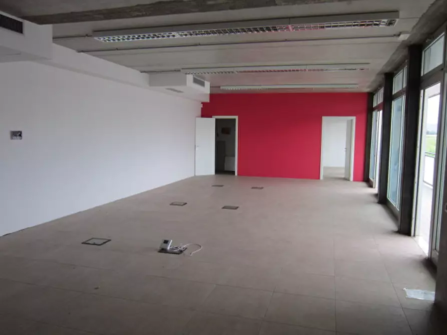 Immagine 11 di Ufficio in vendita  in Chiari via Brescia 43 a Chiari