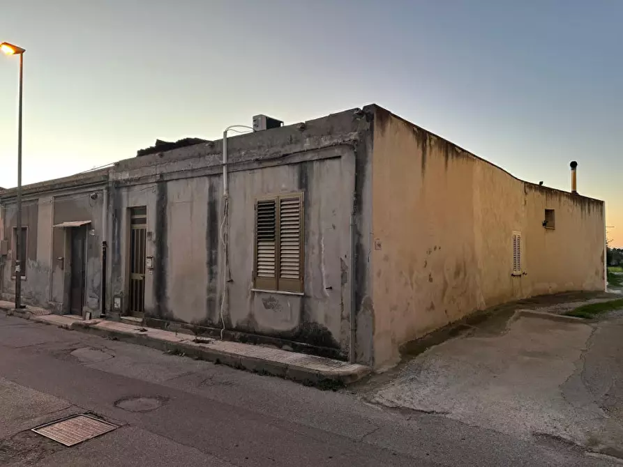 Immagine 2 di Casa indipendente in vendita  in VIA BASTIONE a Milazzo