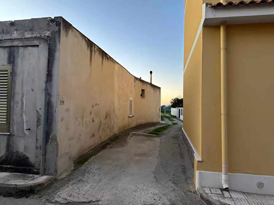 Immagine 3 di Casa indipendente in vendita  in VIA BASTIONE a Milazzo