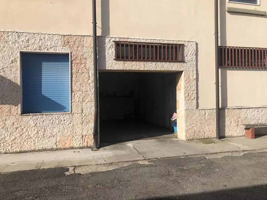 Immagine 26 di Casa indipendente in vendita  in via val d'ossola 79 a Vanzago