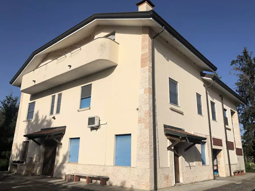 Immagine 28 di Casa indipendente in vendita  in via val d'ossola 79 a Vanzago