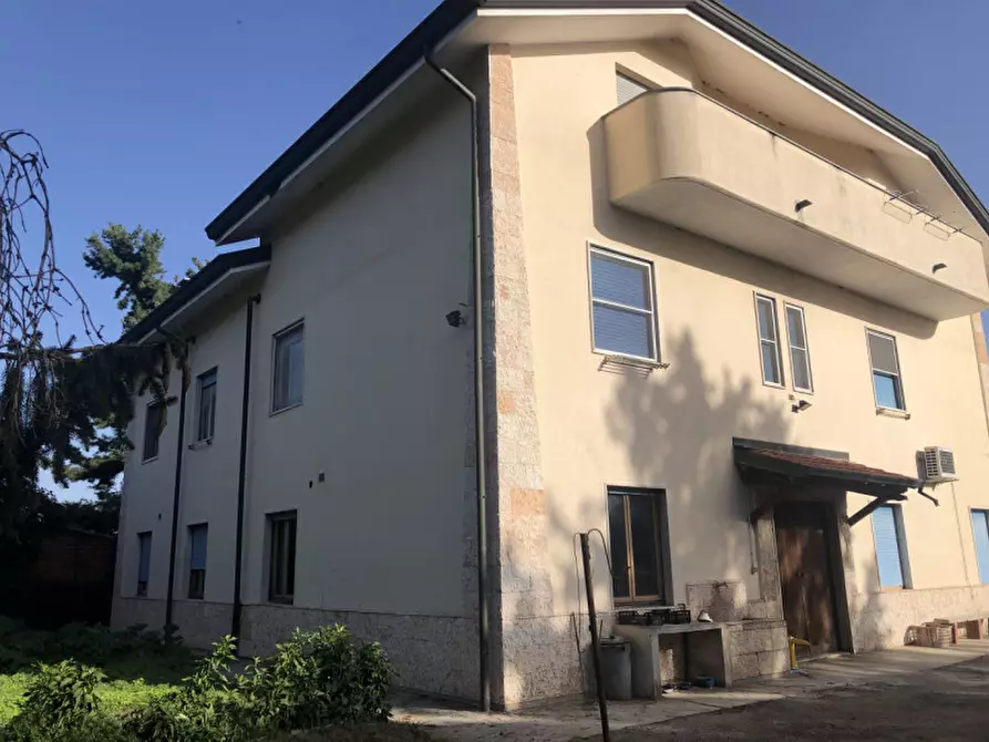 Immagine 30 di Casa indipendente in vendita  in via val d'ossola 79 a Vanzago