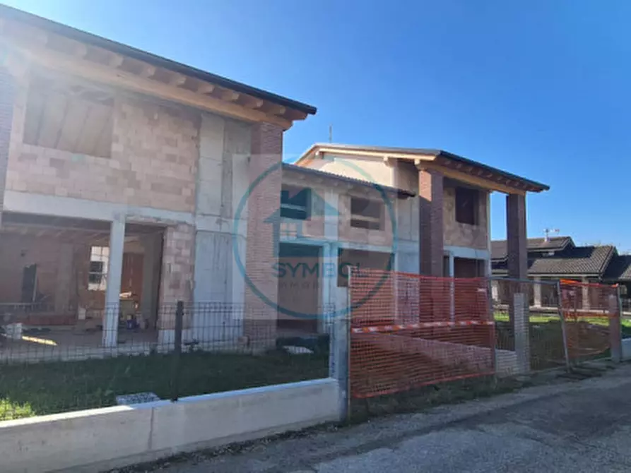 Immagine 6 di Casa bifamiliare in vendita  in VIA FRUSTA a Salzano