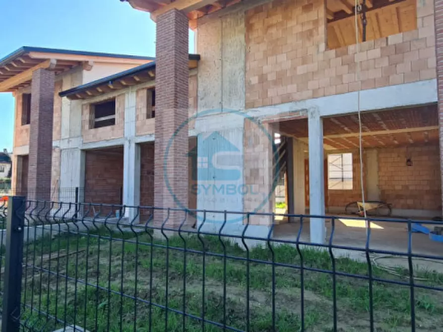 Immagine 10 di Casa bifamiliare in vendita  in VIA FRUSTA a Salzano