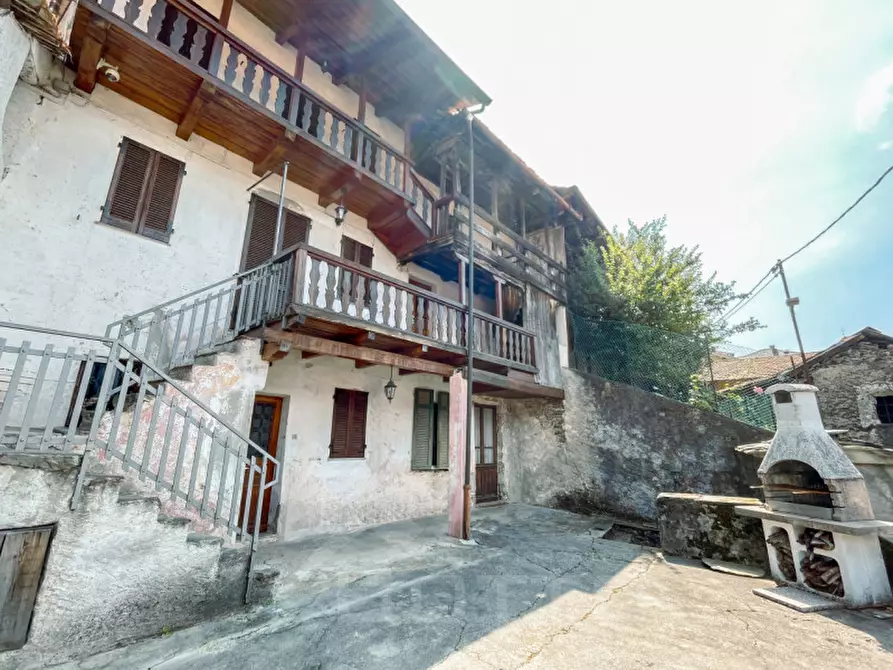 Immagine 13 di Villetta a schiera in vendita  in via San Giulio a Loreglia