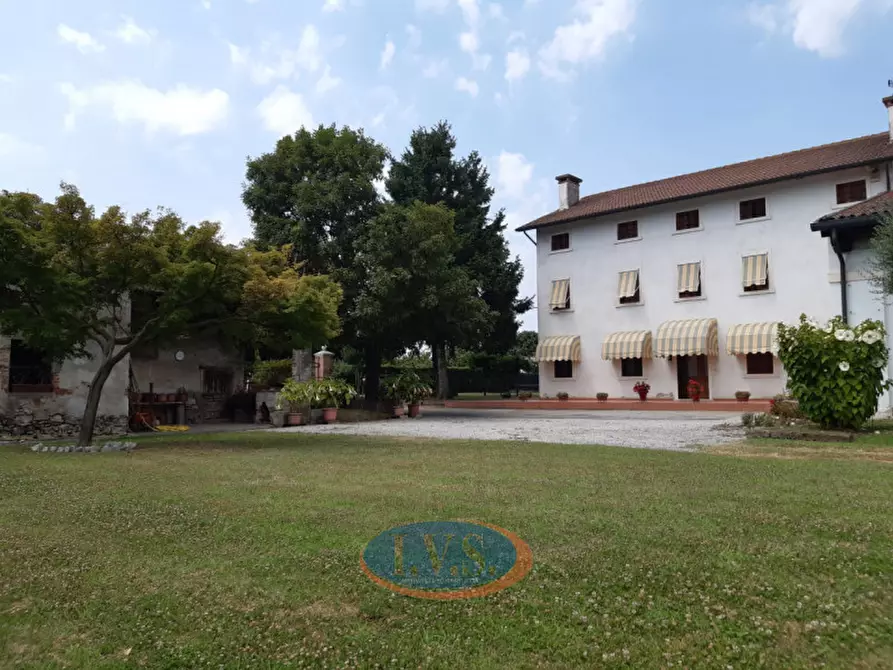 Immagine 7 di Villa in vendita  in Via D. Cattaneo nr 1 a Montegalda