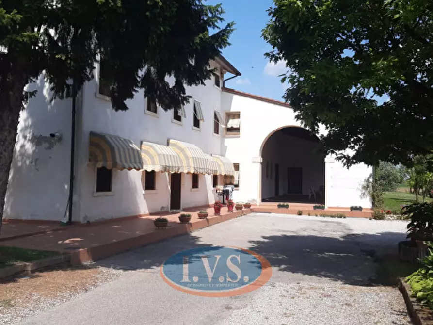 Immagine 29 di Villa in vendita  in Via D. Cattaneo nr 1 a Montegalda