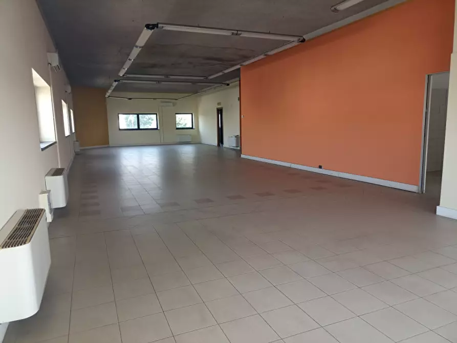 Immagine 3 di Ufficio in affitto  in via Galileo Galilei a Teolo