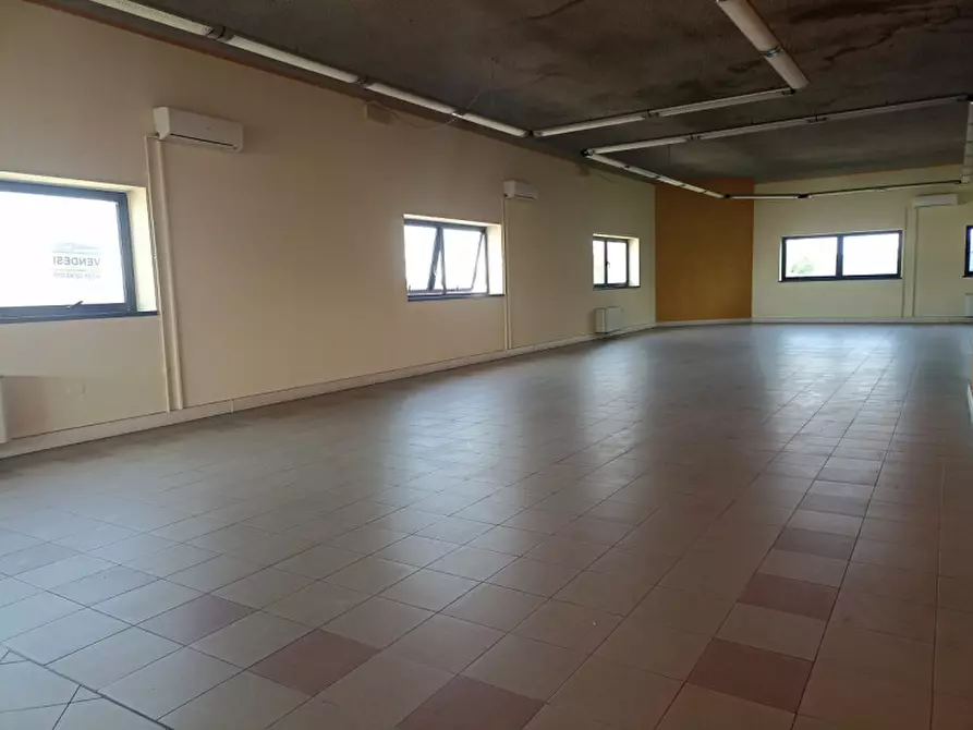 Immagine 5 di Ufficio in affitto  in via Galileo Galilei a Teolo