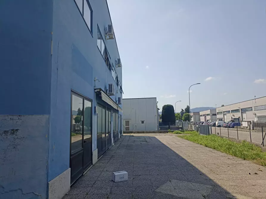 Immagine 14 di Ufficio in affitto  in via Galileo Galilei a Teolo