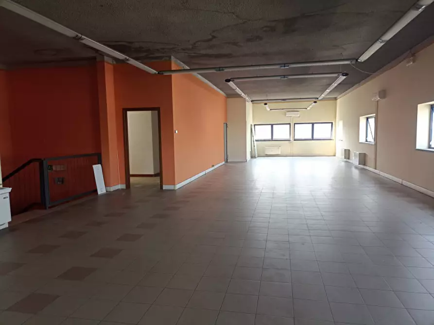 Immagine 16 di Ufficio in affitto  in via Galileo Galilei a Teolo