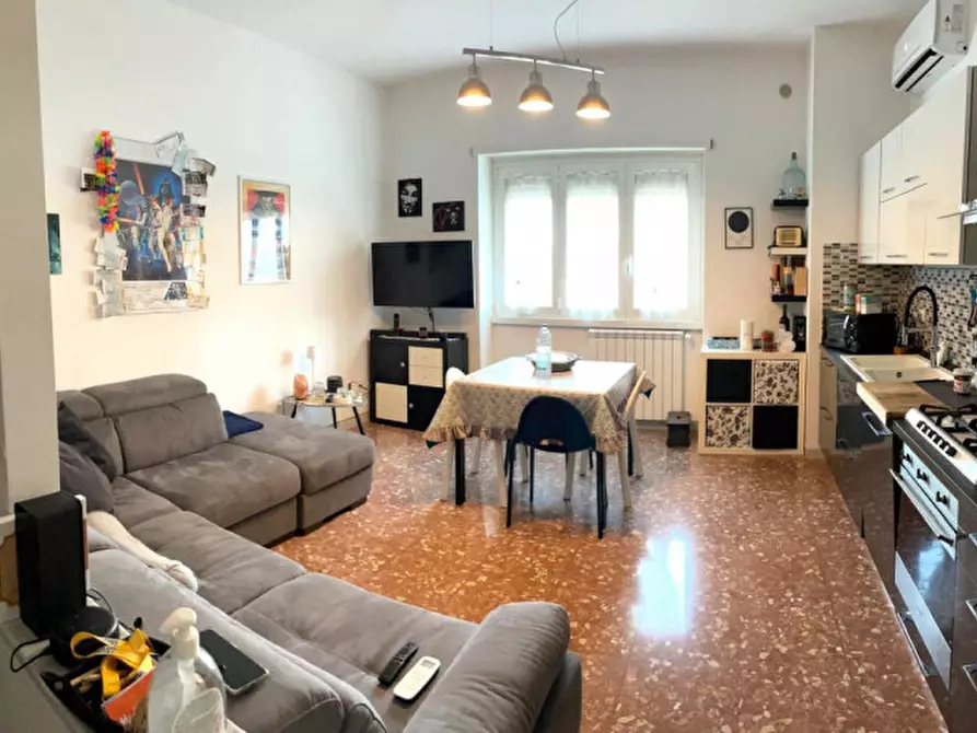 Immagine 1 di Appartamento in vendita  in Via Giulio Lusi a Roma