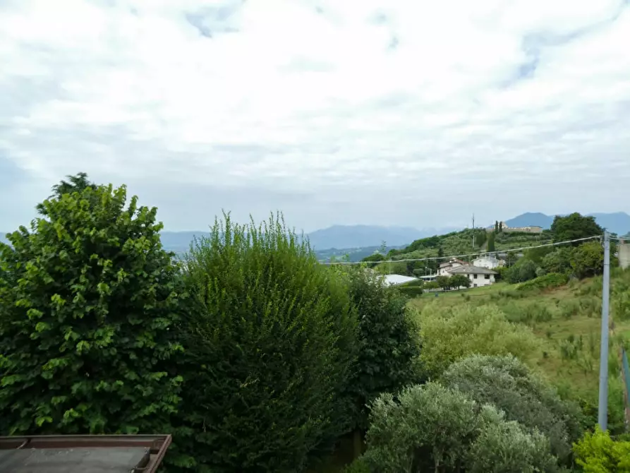 Immagine 1 di Casa indipendente in vendita  in via cesare battisti a Salcedo