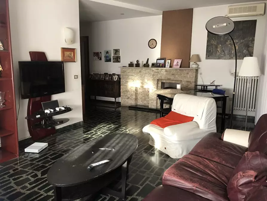 Immagine 2 di Appartamento in vendita  in Viale Veneto a Chioggia