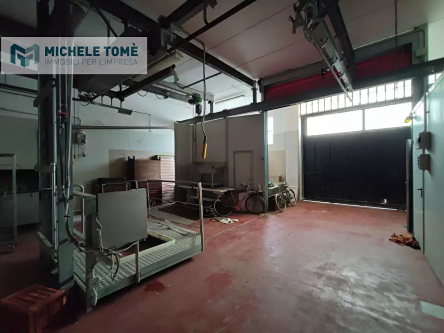 Immagine 7 di Capannone industriale in vendita  in via vittorio veneto a Cavaion Veronese