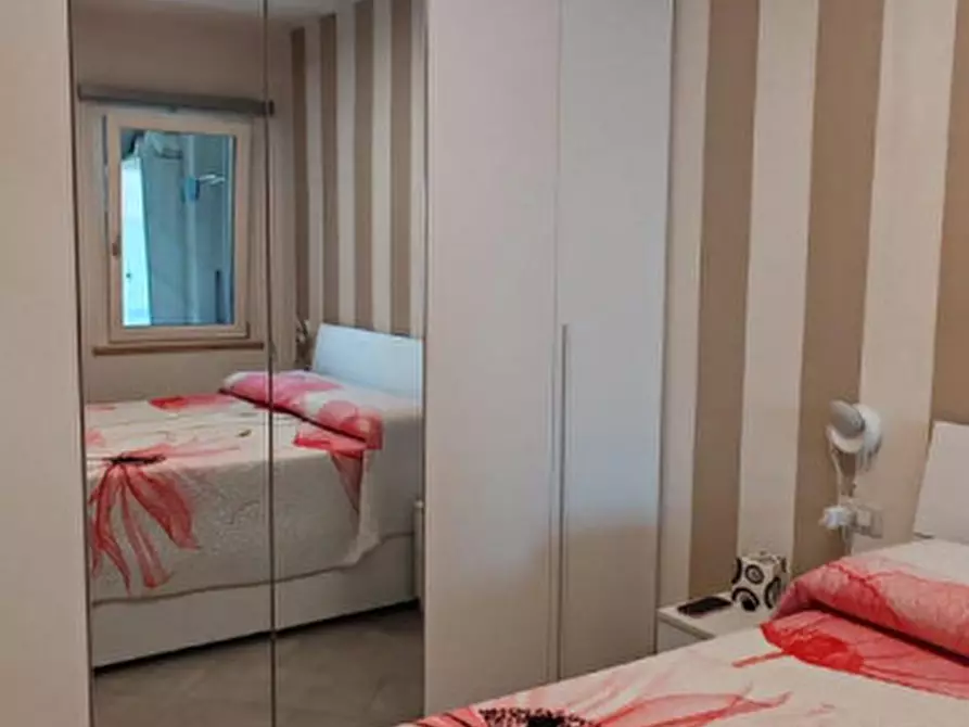 Immagine 12 di Appartamento in vendita  in Via Carlo Cattaneo a Nettuno