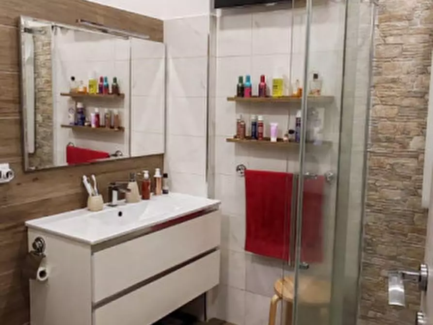 Immagine 14 di Appartamento in vendita  in Via Carlo Cattaneo a Nettuno