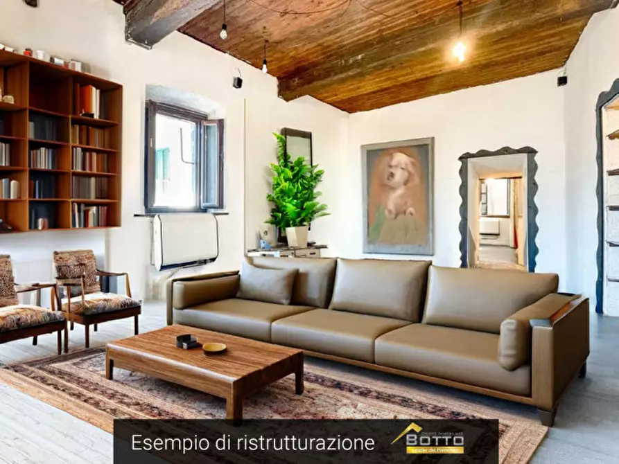 Immagine 1 di Appartamento in vendita  in via Bersani a Orta San Giulio