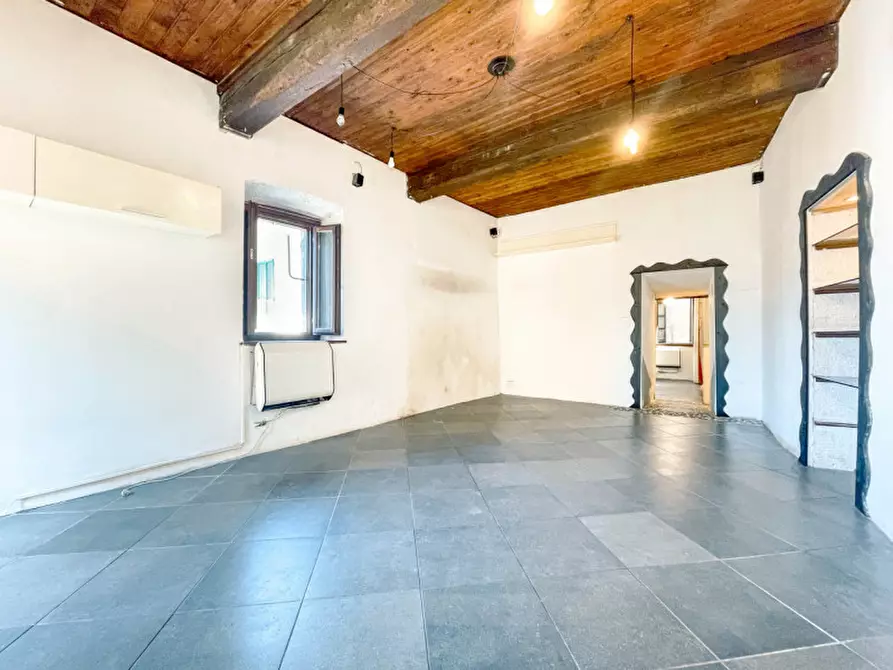 Immagine 2 di Appartamento in vendita  in via Bersani a Orta San Giulio