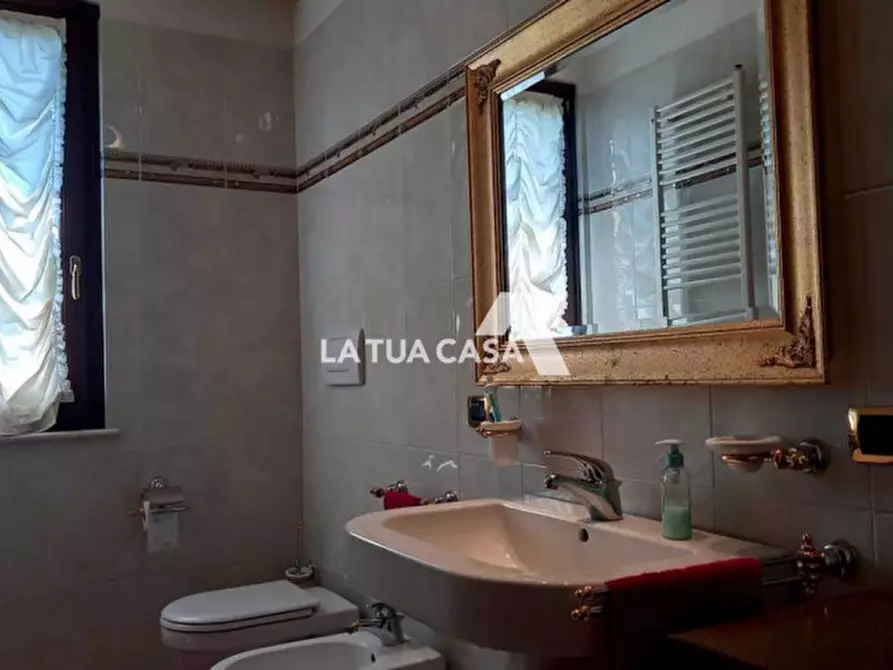 Immagine 21 di Villetta a schiera in vendita  a Villafranca Di Verona