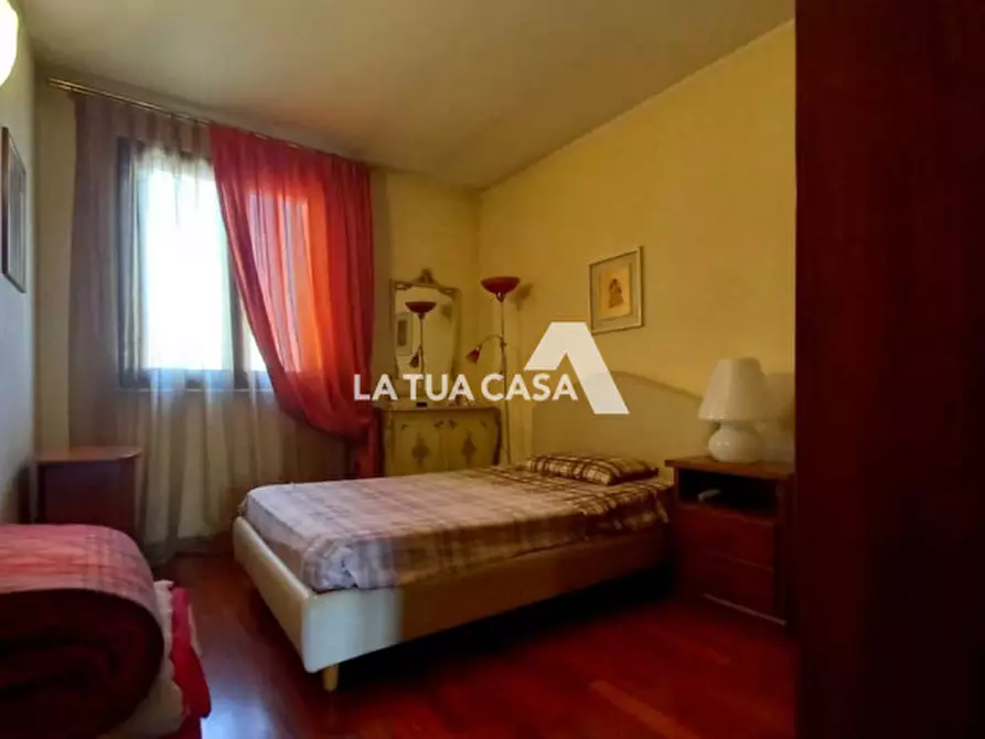 Immagine 27 di Villetta a schiera in vendita  a Villafranca Di Verona