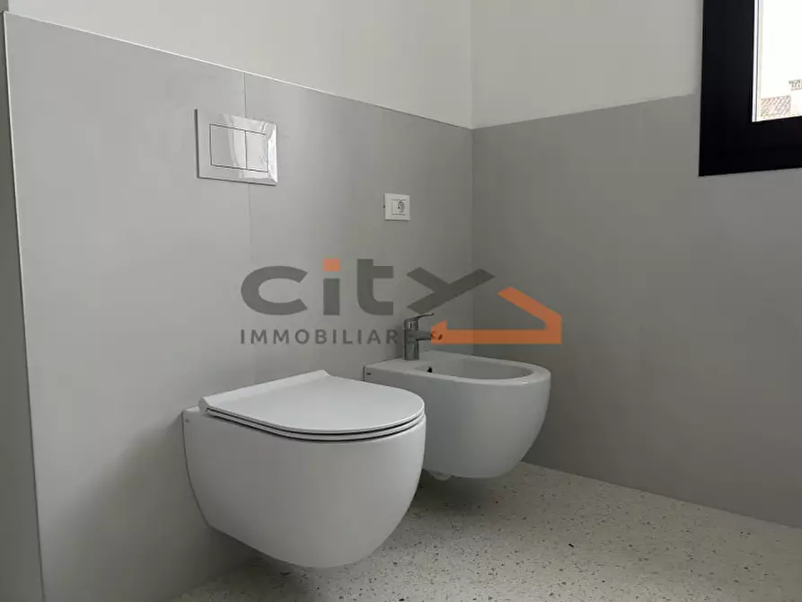 Immagine 5 di Attico in vendita  a Cassola