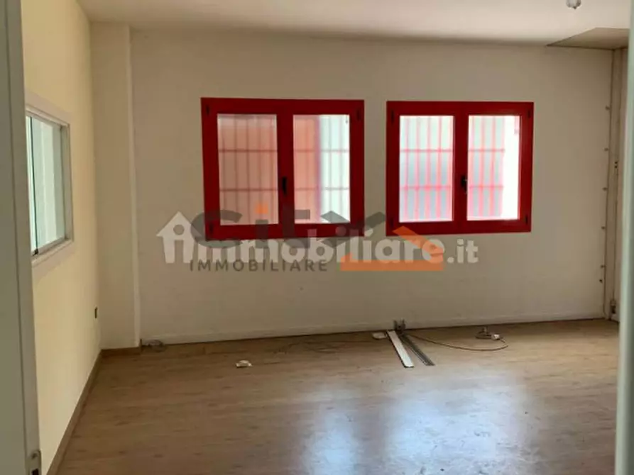 Immagine 4 di Capannone industriale in affitto  in Cassola via Monte Asolon a Cassola