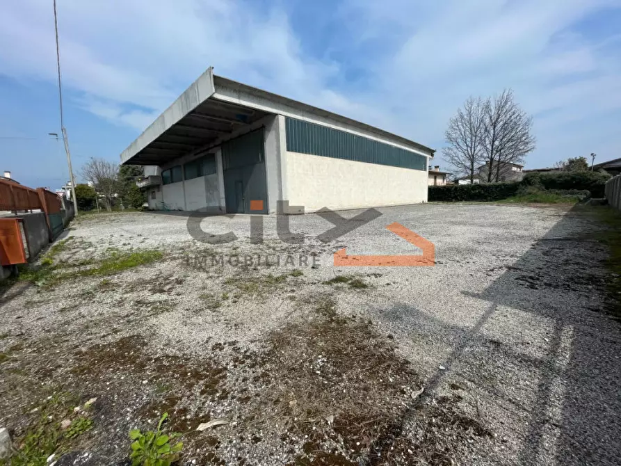 Immagine 6 di Capannone industriale in vendita  a Rosà