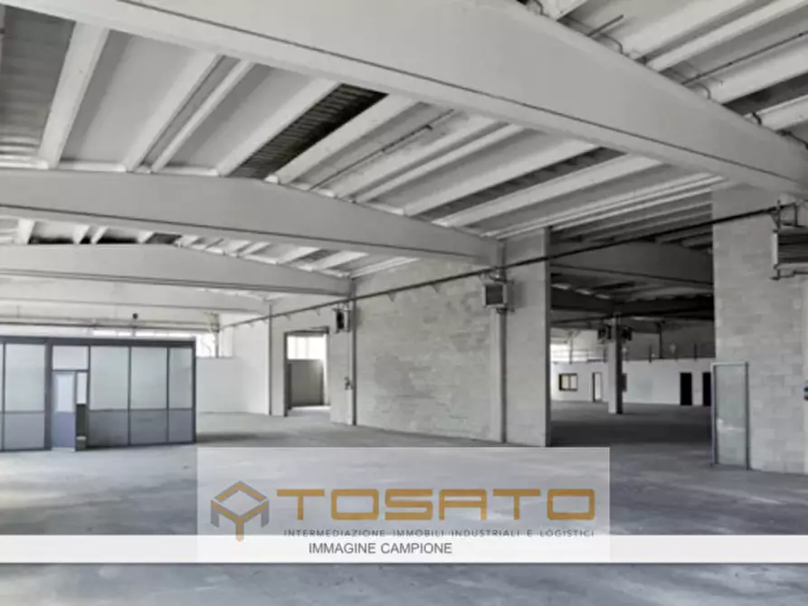 Immagine 1 di Capannone industriale in vendita  a Poggio Rusco