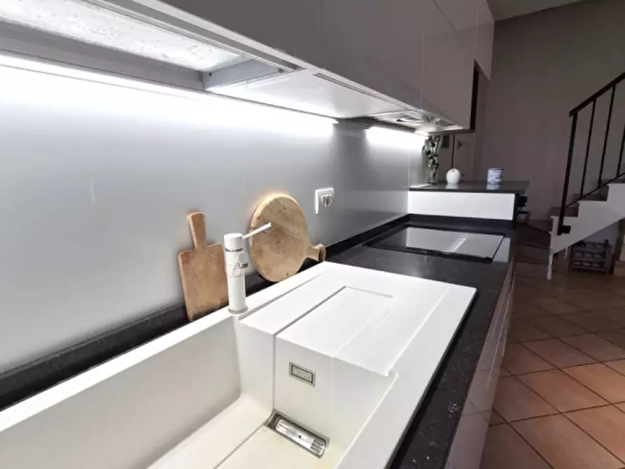 Immagine 3 di Appartamento in vendita  a Padova