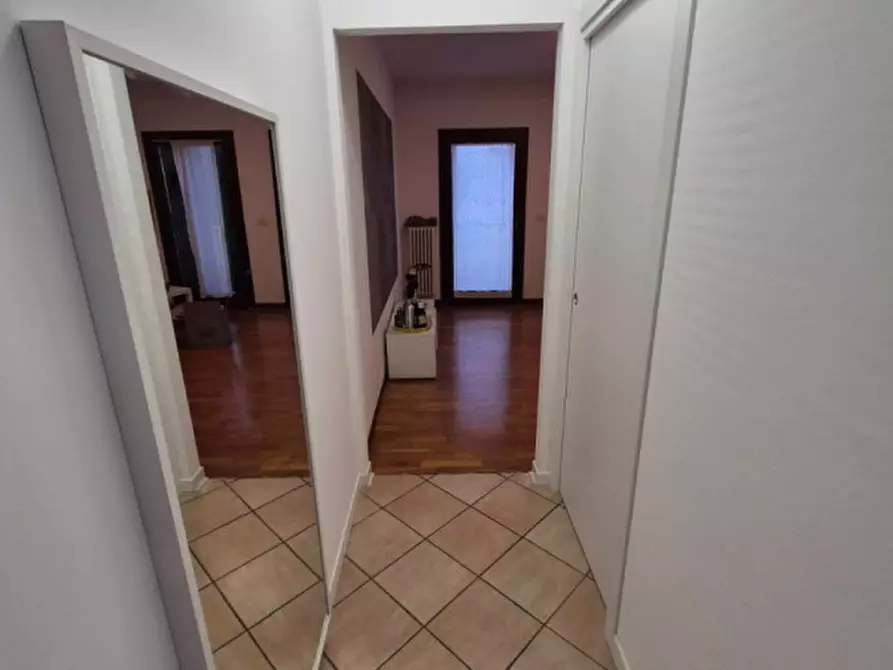 Immagine 4 di Appartamento in vendita  a Padova