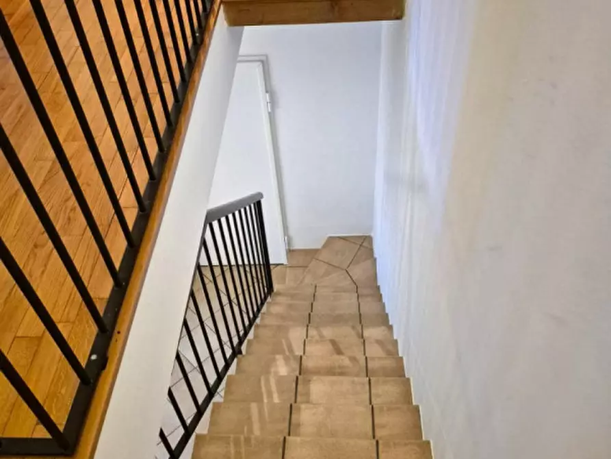 Immagine 12 di Appartamento in vendita  a Padova