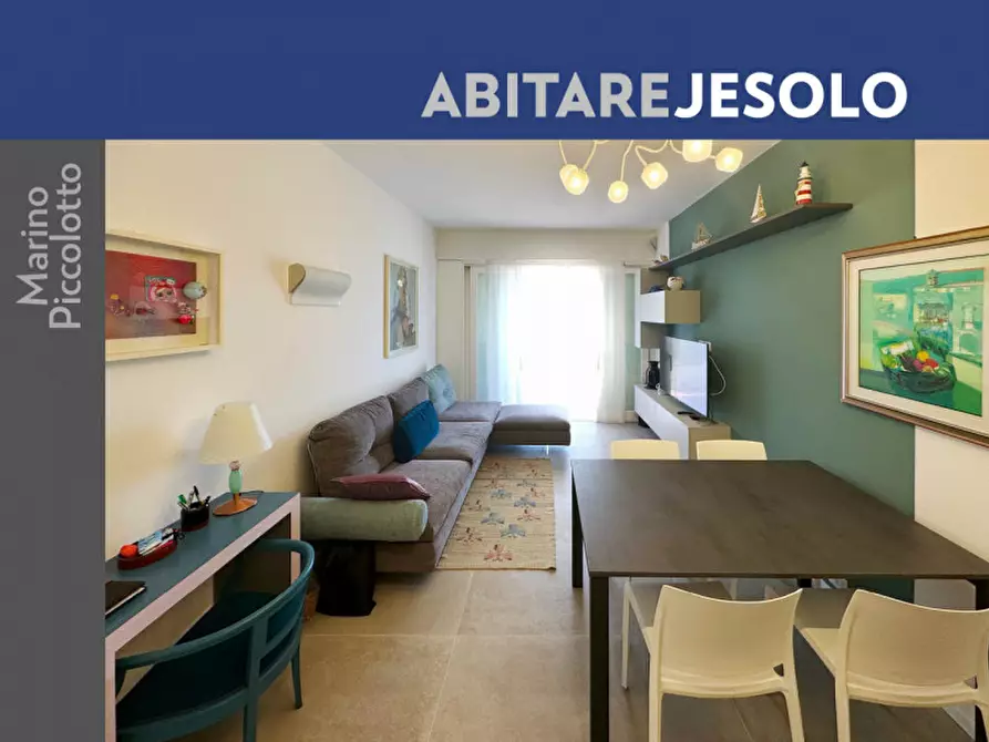 Immagine 1 di Appartamento in vendita  in via Altinate a Jesolo
