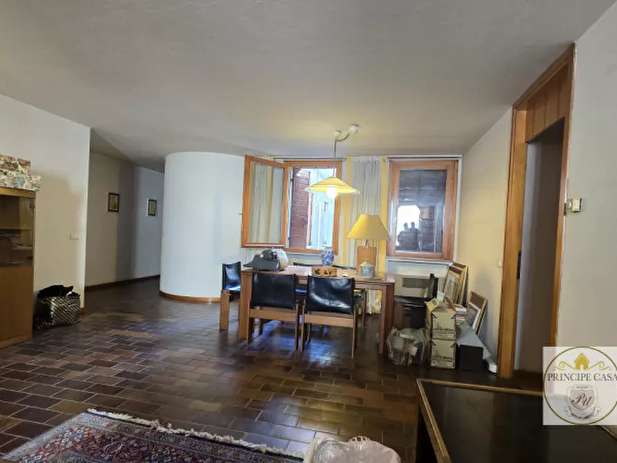 Immagine 3 di Palazzo in vendita  in via S. Rocco 17 19 a Este