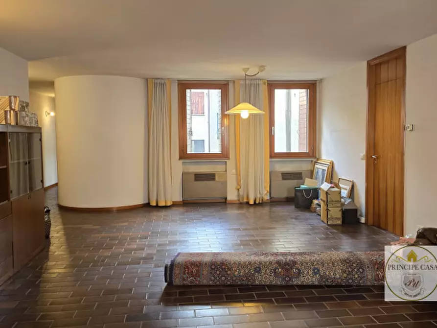 Immagine 6 di Palazzo in vendita  in via S. Rocco 17 19 a Este