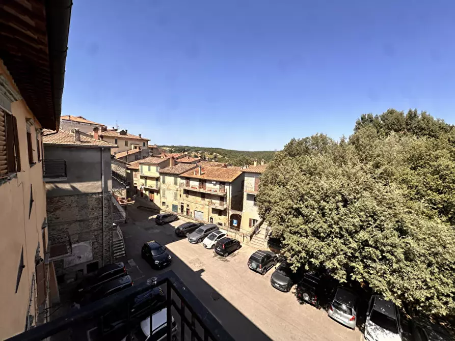 Immagine 4 di Appartamento in vendita  in PIAZZA UMBERTI i a Piegaro