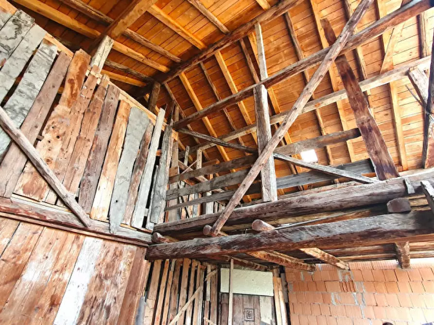 Immagine 5 di Appartamento in vendita  in Frazione Cort a Tre Ville