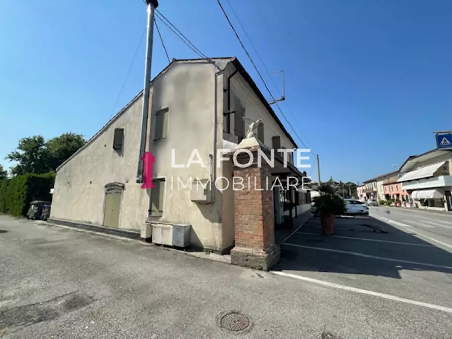 Immagine 4 di Negozio in vendita  a Vigonza