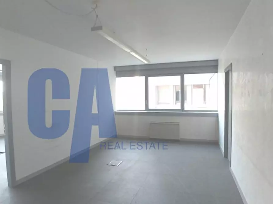 Immagine 21 di Ufficio in affitto  in VIA WINCKELMANN GIOVANNI GIOACCHINO a Milano