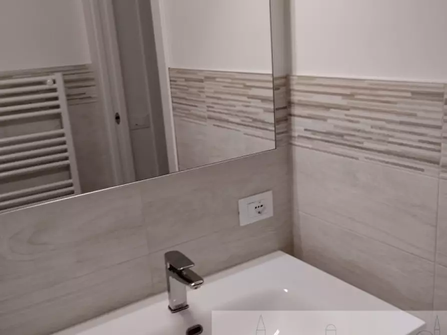 Immagine 11 di Appartamento in affitto  in via Belzoni 33 a Padova